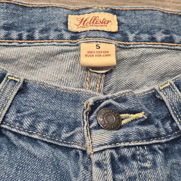 Vintage Hollister Light Washed Distressed Denim Blue Jeans - Picture 3 of 6